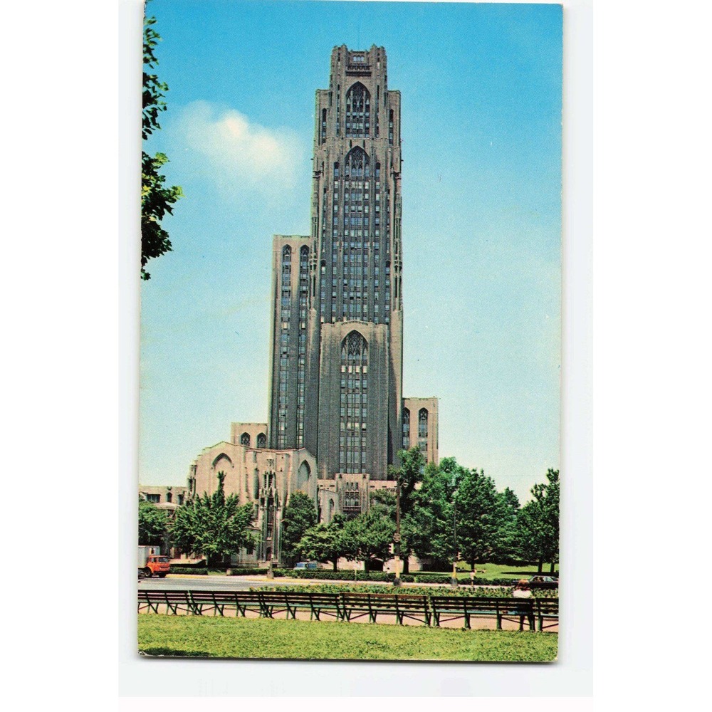 Vintage University of Pittsburgh Cathedral of Learning Postcard Plastichrome VG+
